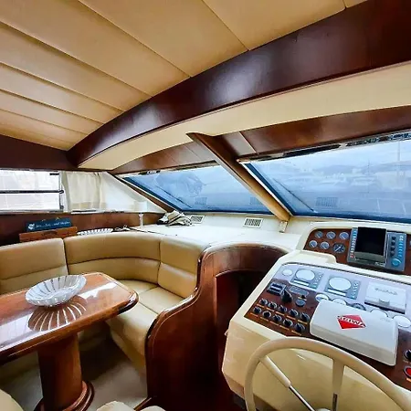 Yacht Exceptionnel - Vieux Port De - 3 Chbr / 2 Sdb Hotel na wodzie *