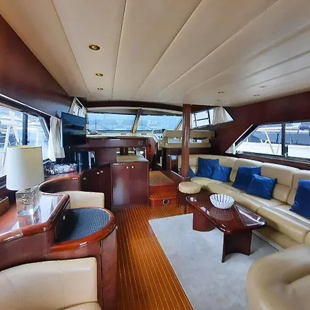 ספינת מלון Yacht Exceptionnel - Vieux Port De - 3 Chbr / 2 Sdb *